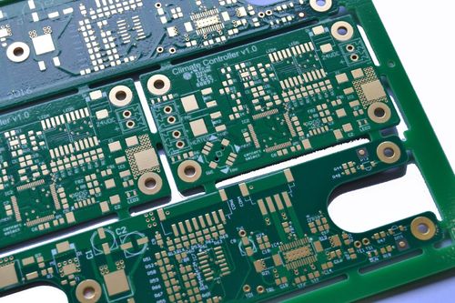 Berita perusahaan terbaru tentang Masalah Manufakturabilitas Apa Yang Harus Dipertimbangkan Dalam Desain PCB