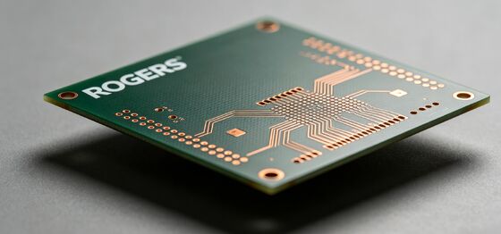 Harga yang pantas Papan Sirkuit Cetak (PCB) Rogers dengan EING Dikembangkan untuk Telekomunikasi on line