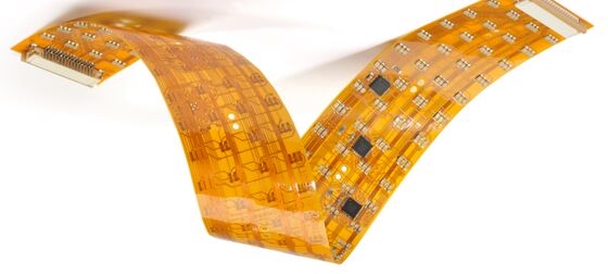 Harga yang pantas EING Surface Finish Flexible PCB Board Featuring Mini Holes 0.1mm and Impedance Control On Request Dirancang untuk Transmisi Sinyal on line